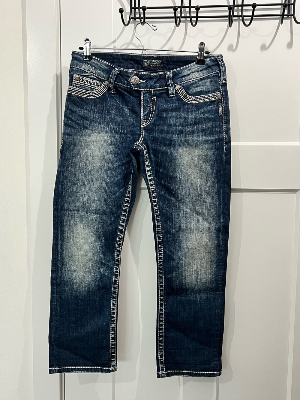 Silver Jeans Straight Leg Dark Blue Wash Women’s Jeans